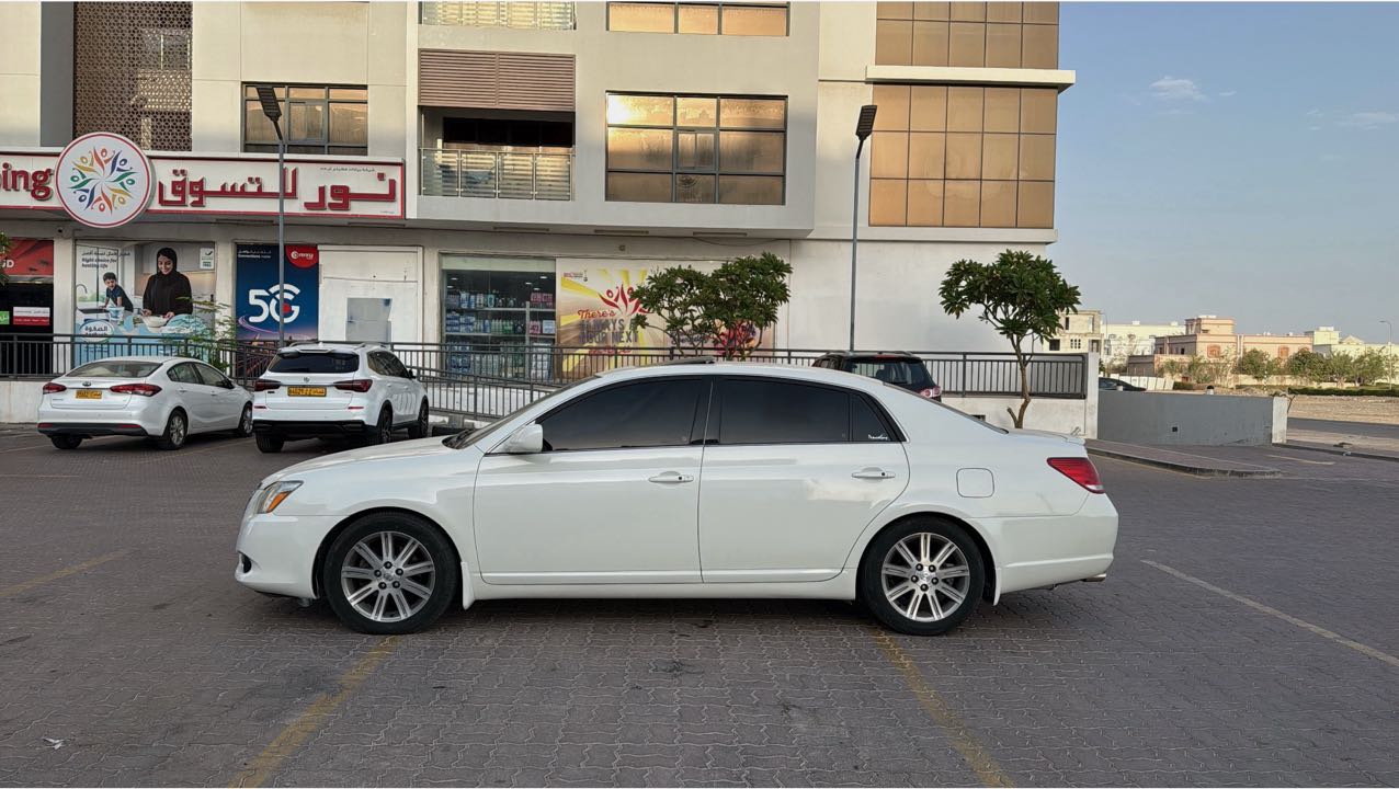 Car Image 2006 TOYOTA AVALON LIMITED