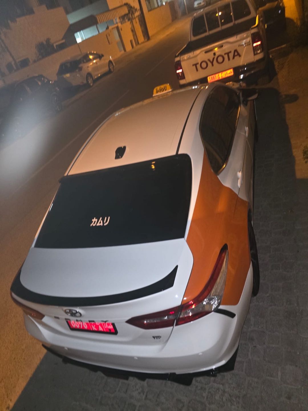 Car Image 2018 TOYOTA CAMRY LE