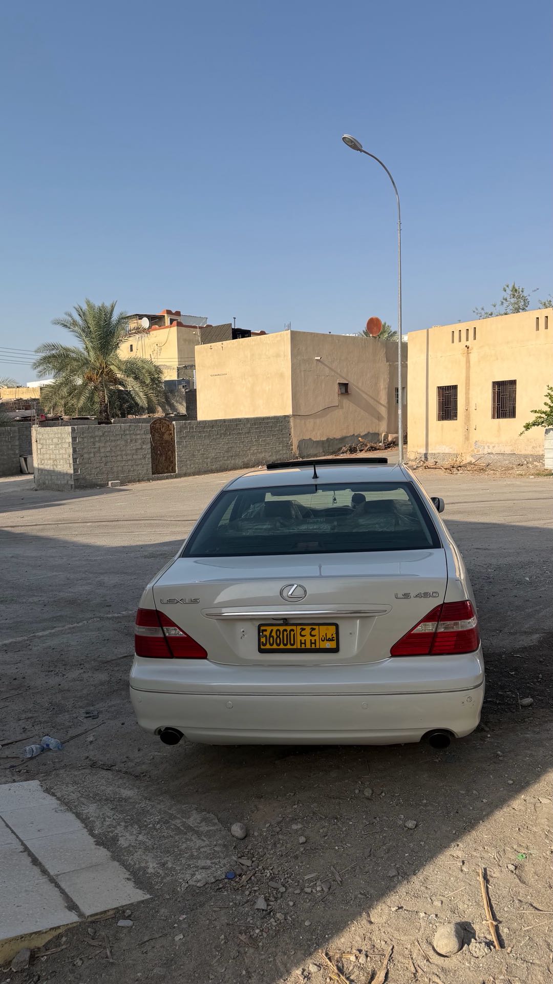 Car Image 2004 LEXUS LS 430