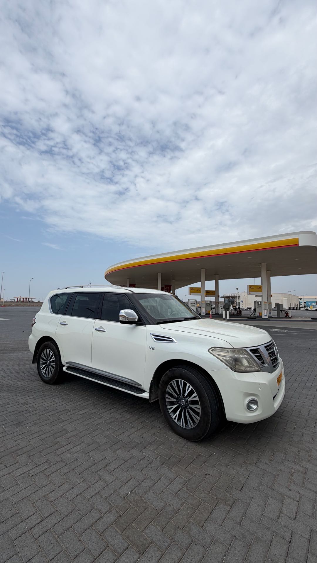 Car Image 2015 NISSAN PATROL Platinum