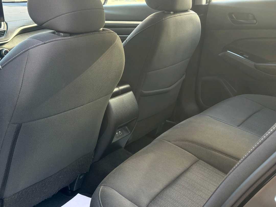 Car Image 2023 NISSAN ALTIMA SV