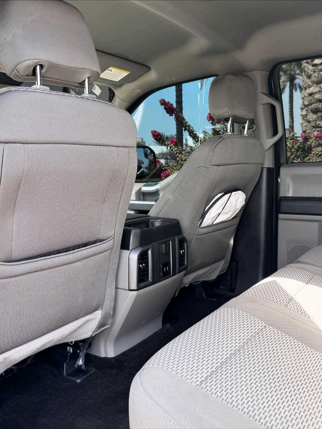 Car Image 2018 FORD F-150 XLT