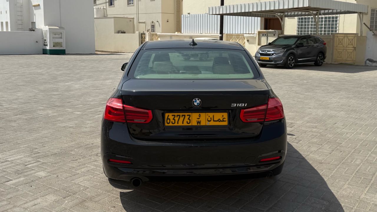 Car Image 2018 BMW 3 SERIES 318