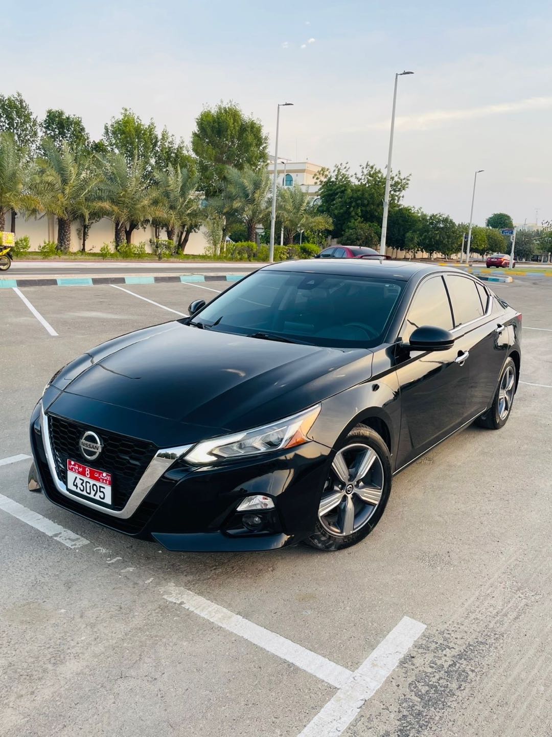 Car Image 2022 NISSAN ALTIMA SL