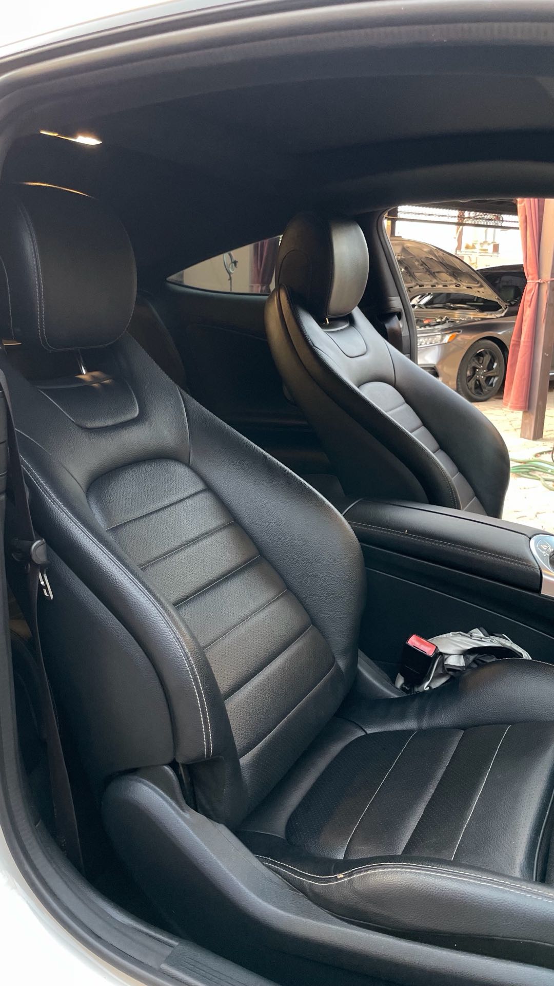 Car Image 2017 MERCEDES C Class 300
