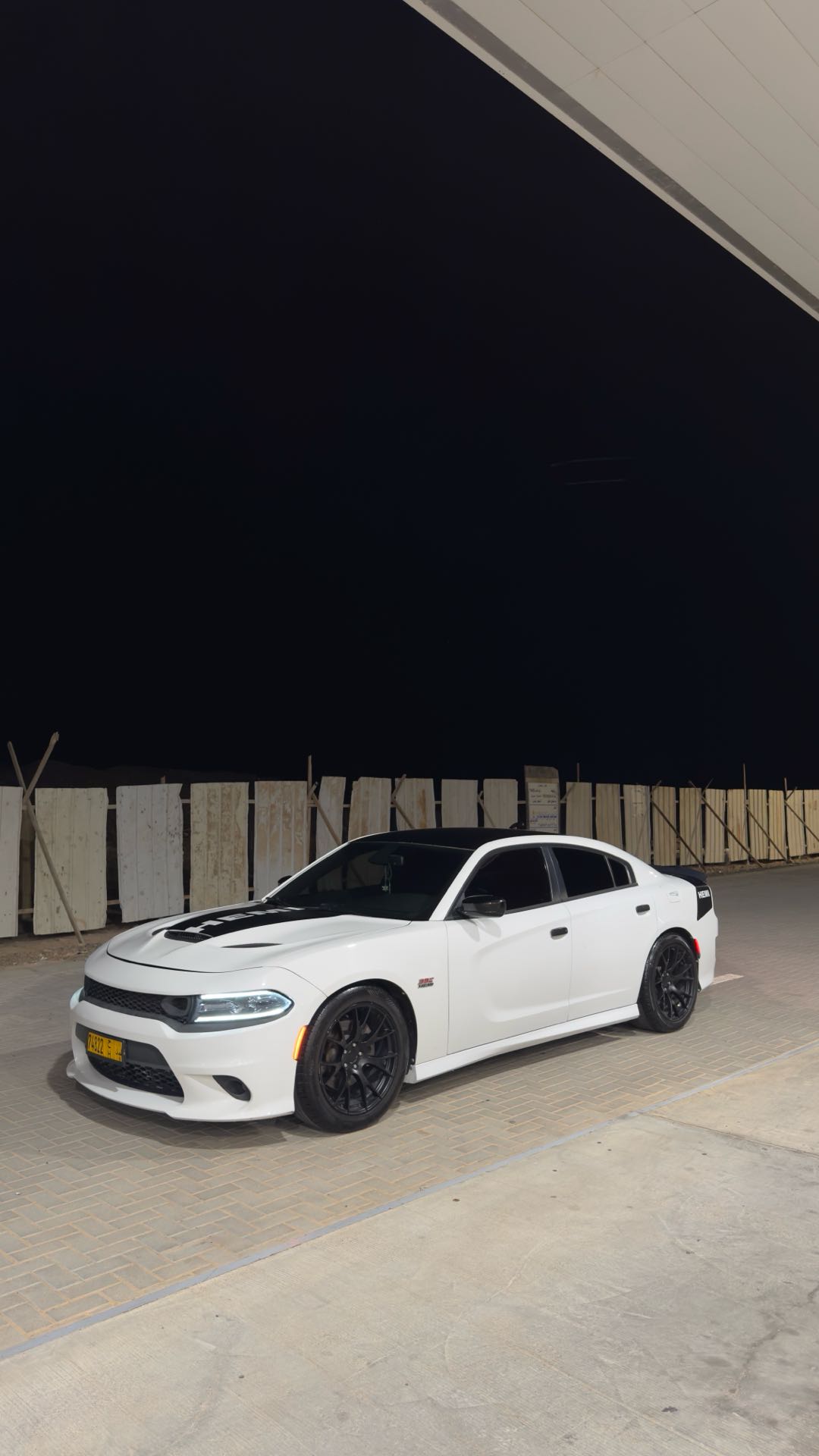 Car Image 2020 DODGE CHARGER R/T