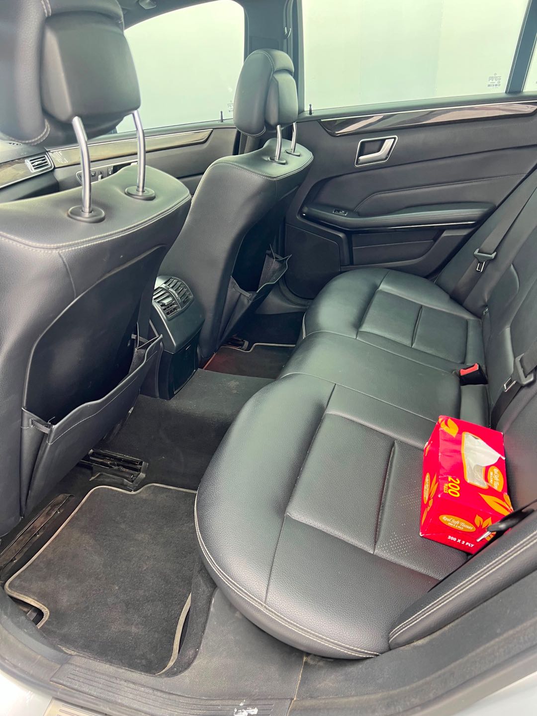 Car Image 2014 MERCEDES E Class 350