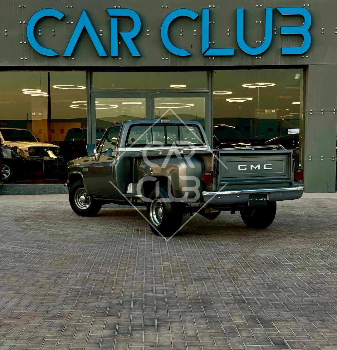 Car Image 1985 GMC SIERRA 