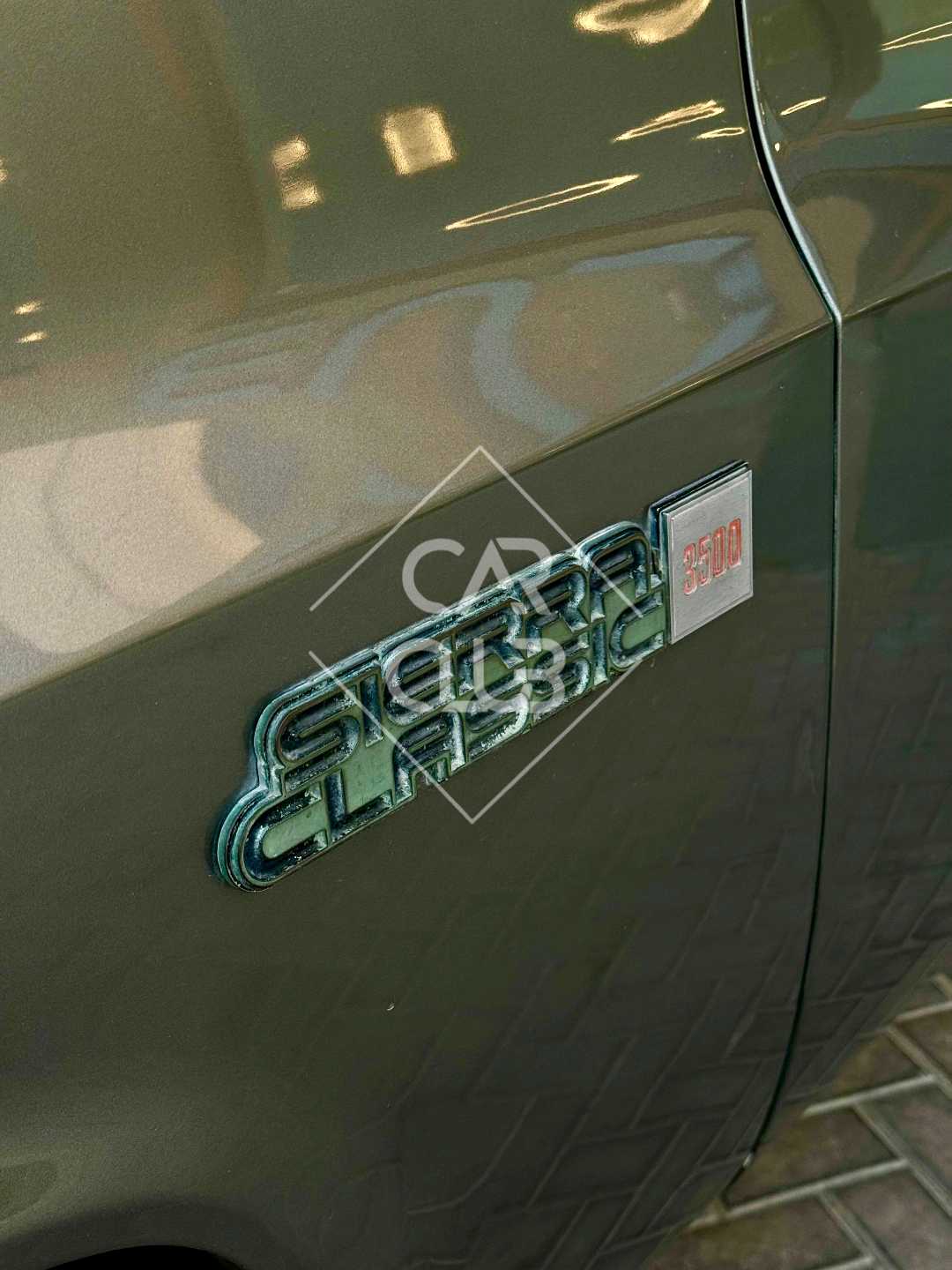 Car Image 1985 GMC SIERRA 