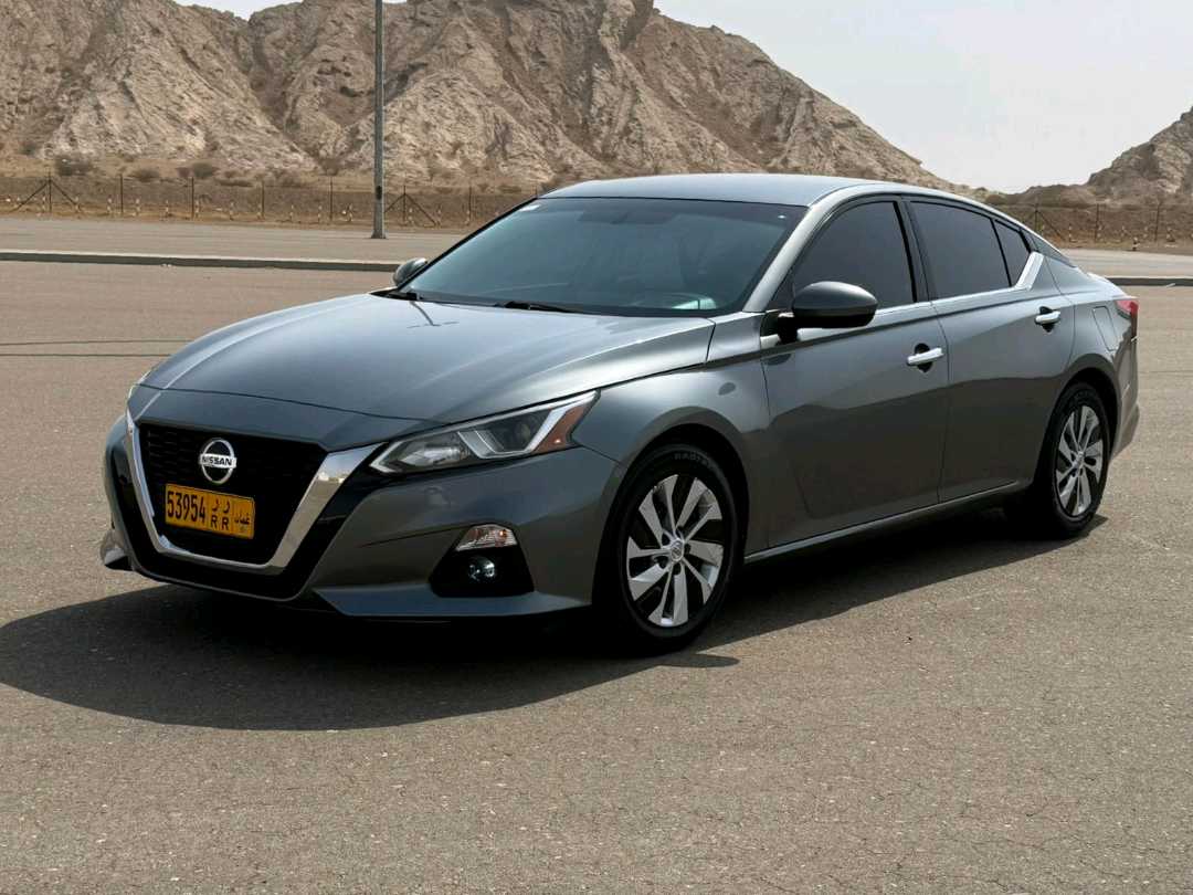 Car Image 2020 NISSAN ALTIMA S