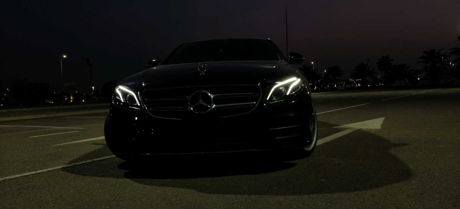 Car Image 2018 MERCEDES E Class 300