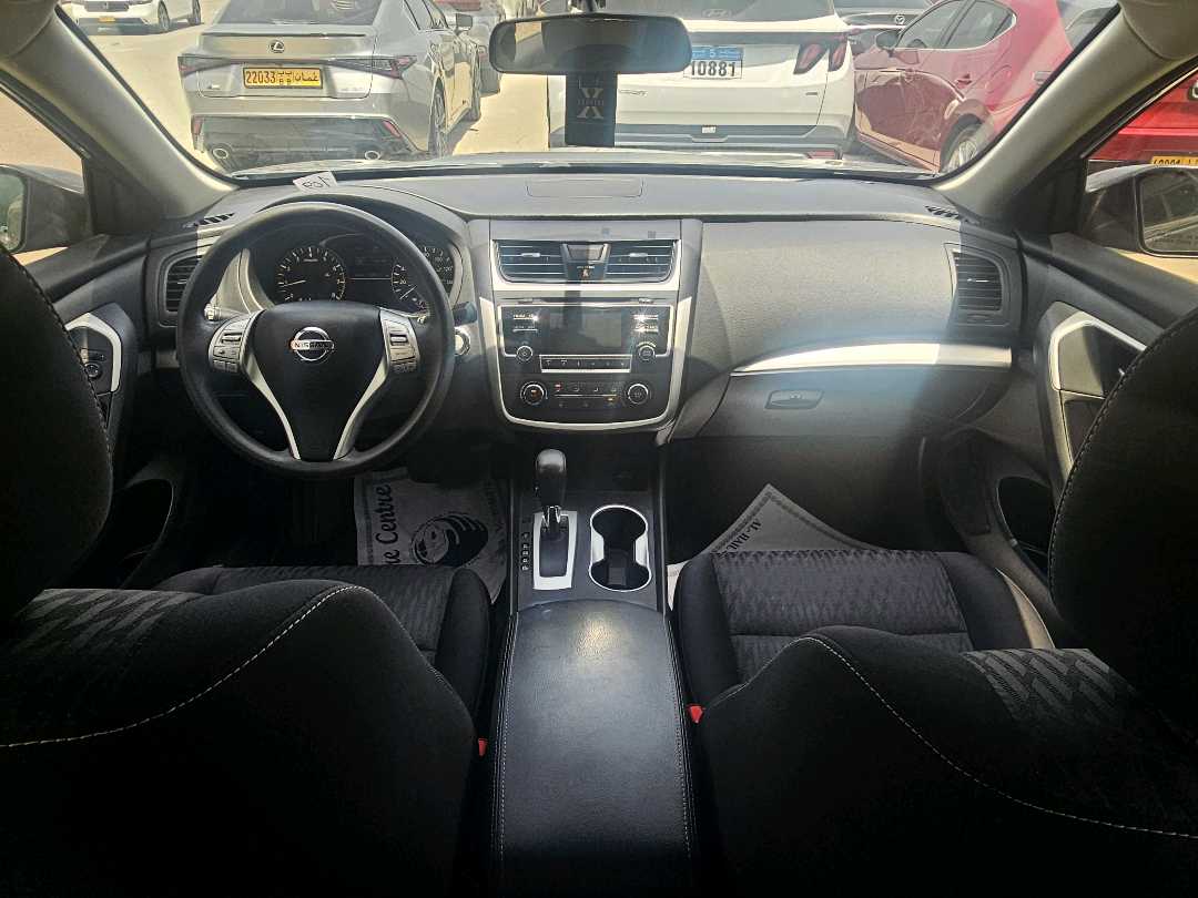 Car Image 2018 NISSAN ALTIMA S