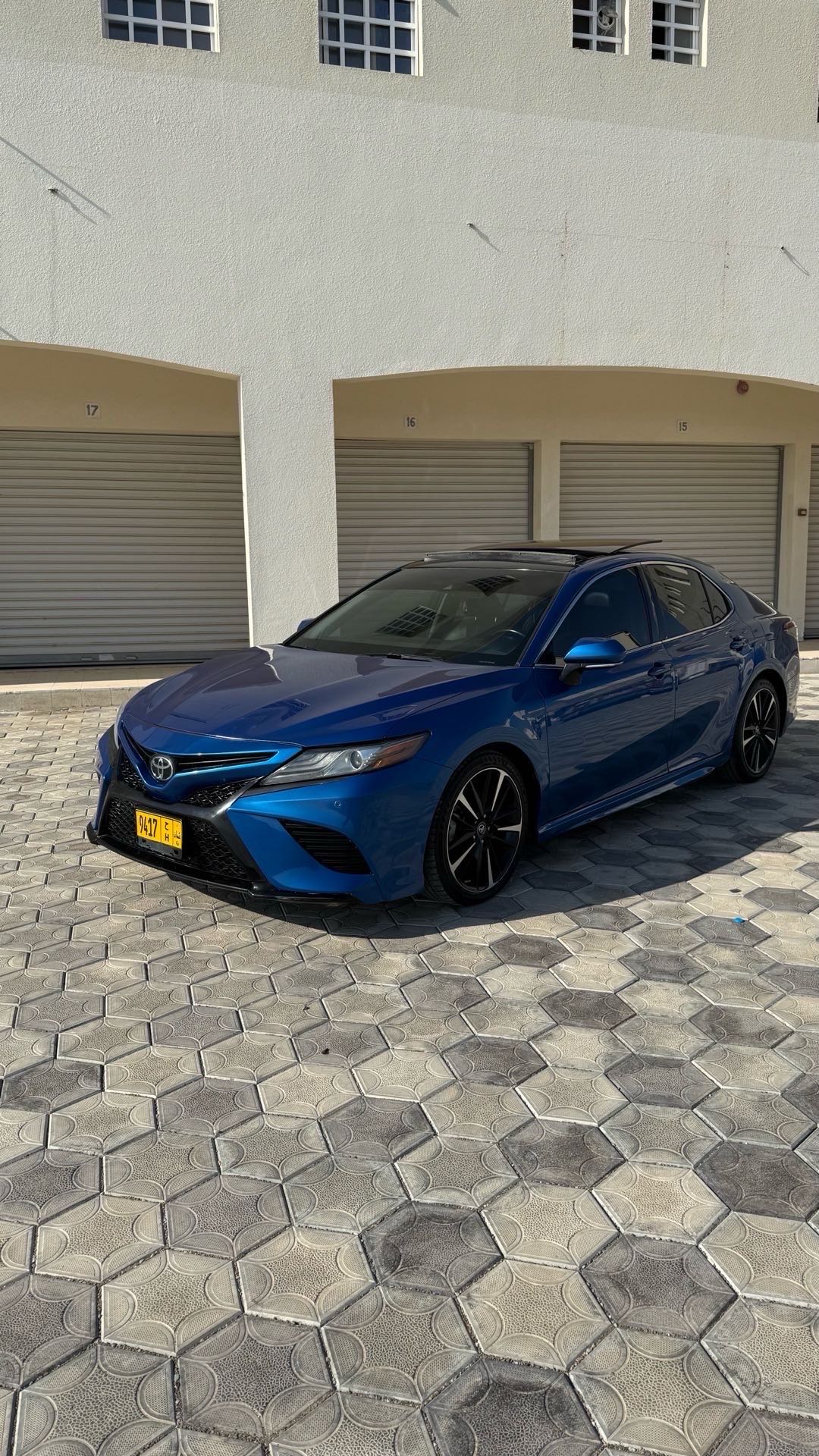Car Image 2018 TOYOTA CAMRY XSE