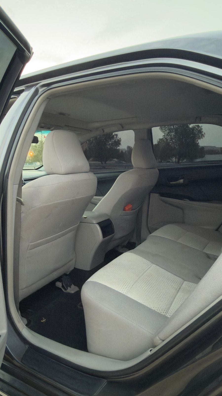Car Image 2014 TOYOTA CAMRY XLE