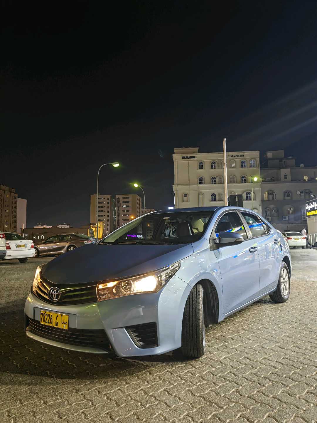 Car Image 2015 TOYOTA COROLLA SE