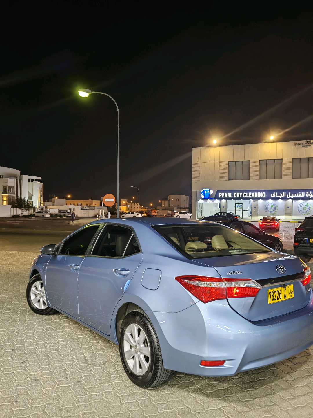 Car Image 2015 TOYOTA COROLLA SE