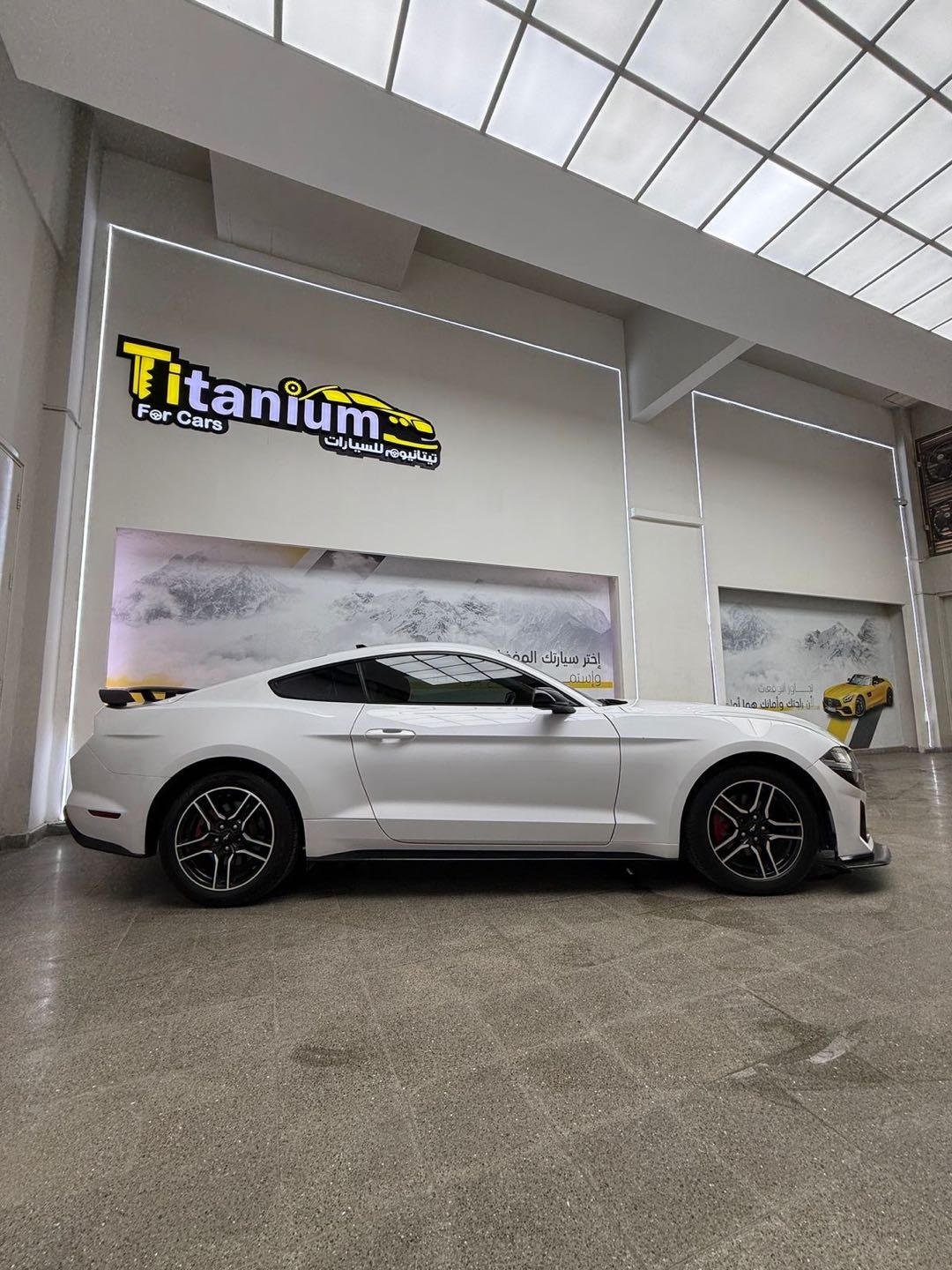 Car Image 2020 FORD MUSTANG GT