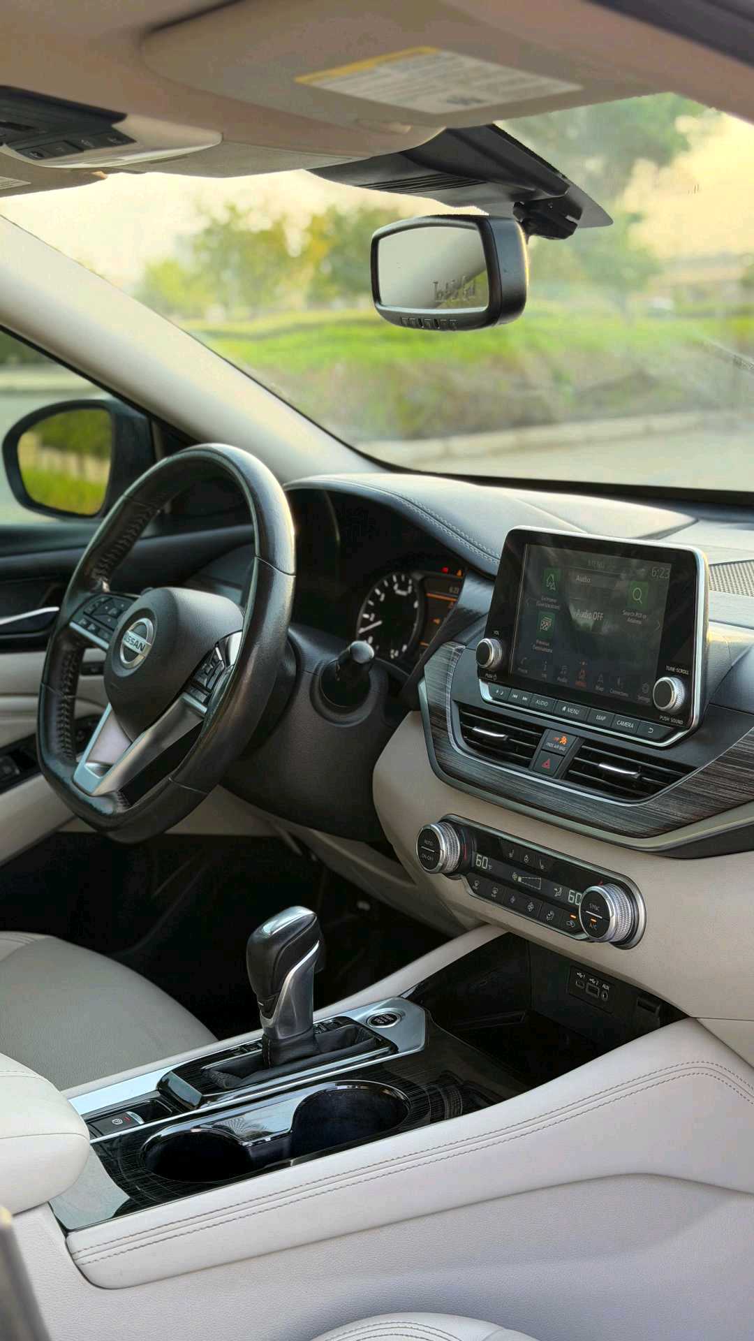 Car Image 2022 NISSAN ALTIMA Platinum 