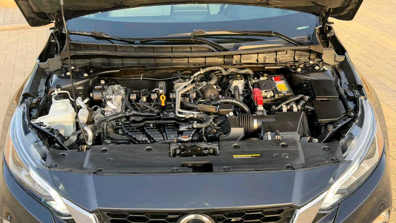 Car Image 2022 NISSAN ALTIMA Platinum 