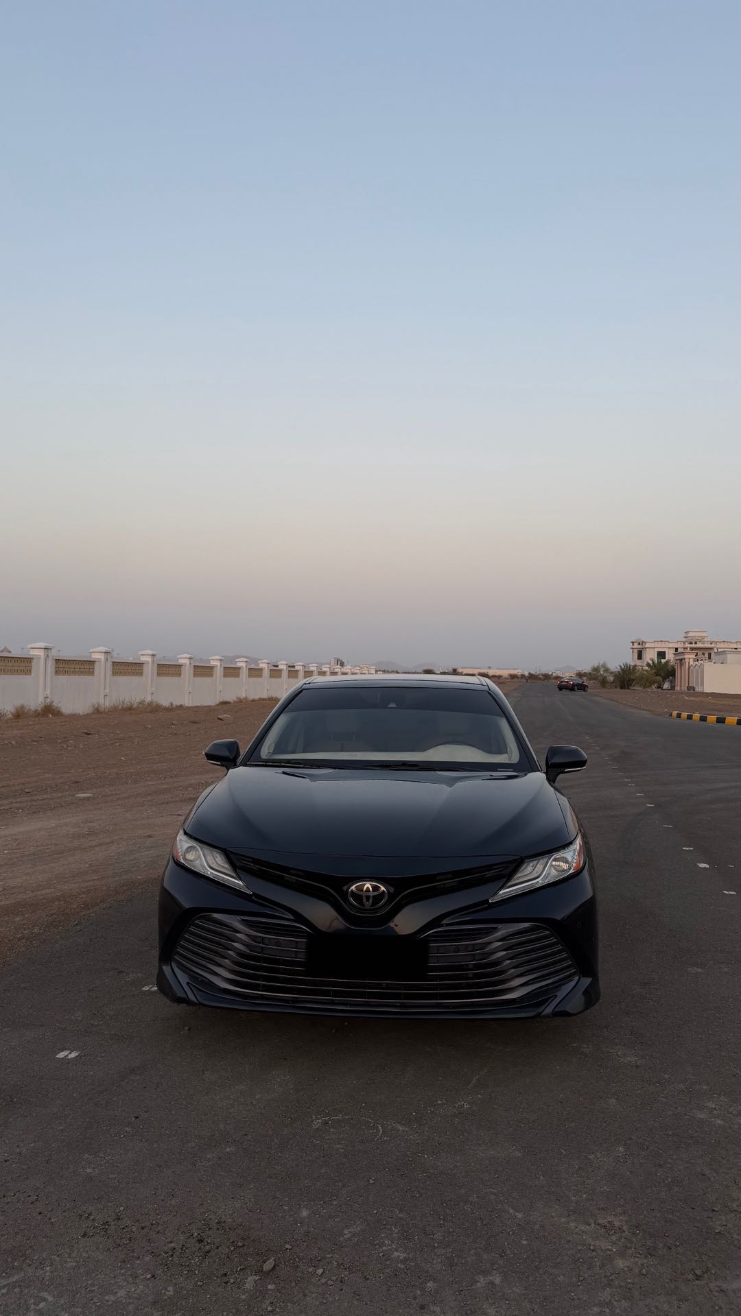 Car Image 2018 TOYOTA CAMRY XLE