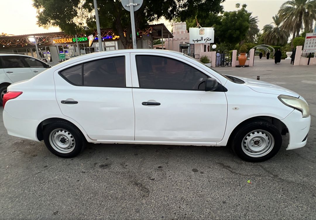 NISSAN SUNNY 2020