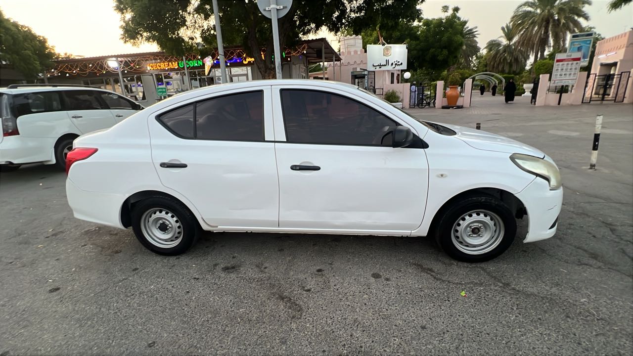NISSAN SUNNY 2020