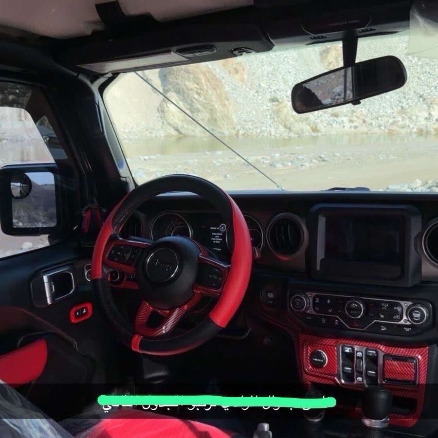 Car Image 2019 JEEP WRANGLER Sport