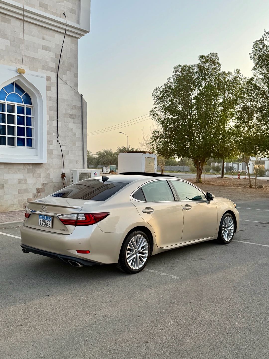 Car Image 2018 LEXUS ES 350