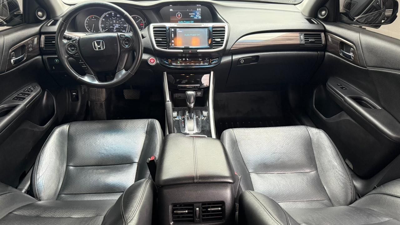 Car Image 2017 HONDA ACCORD EXL