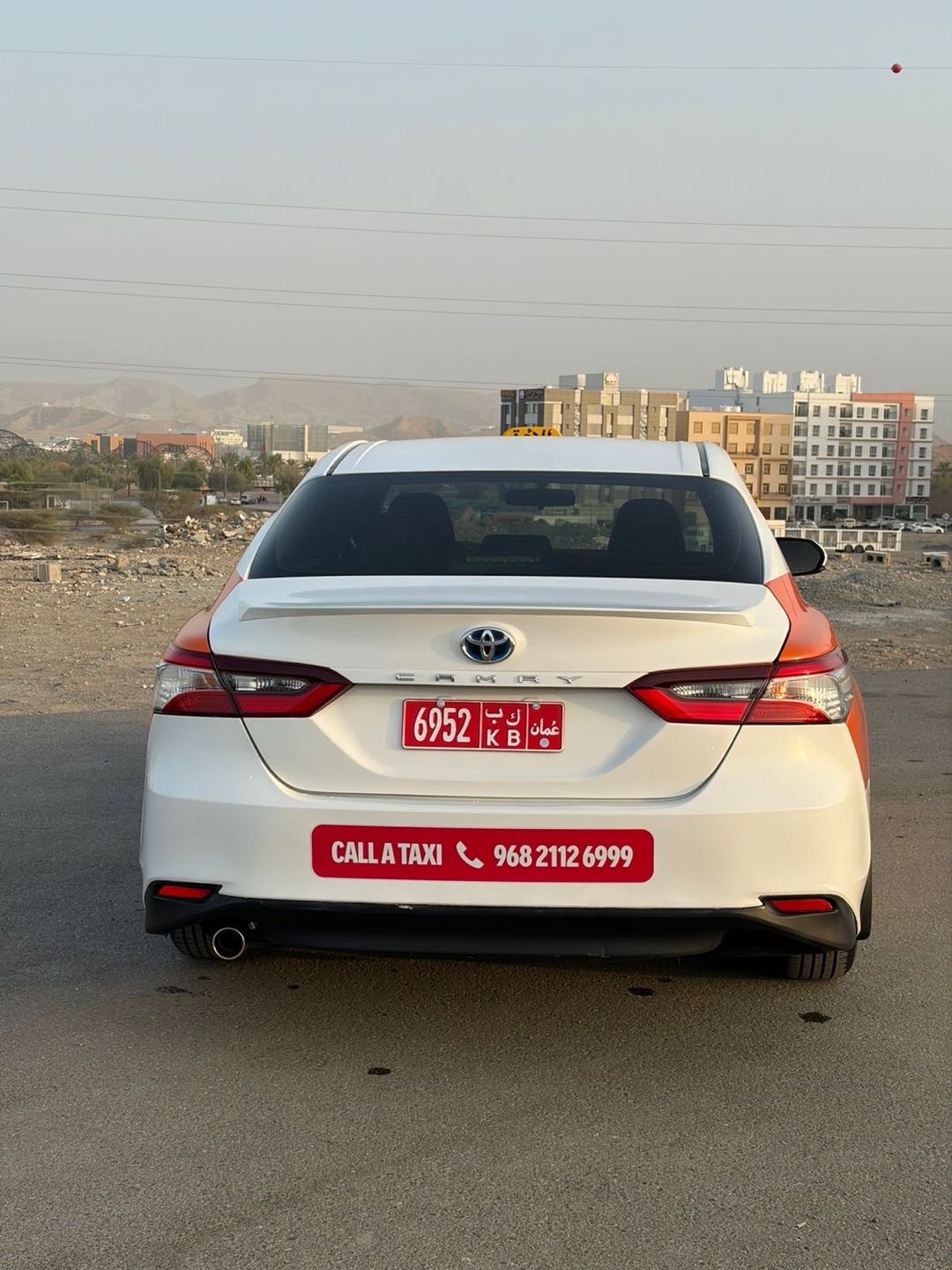 Car Image 2021 TOYOTA CAMRY LE
