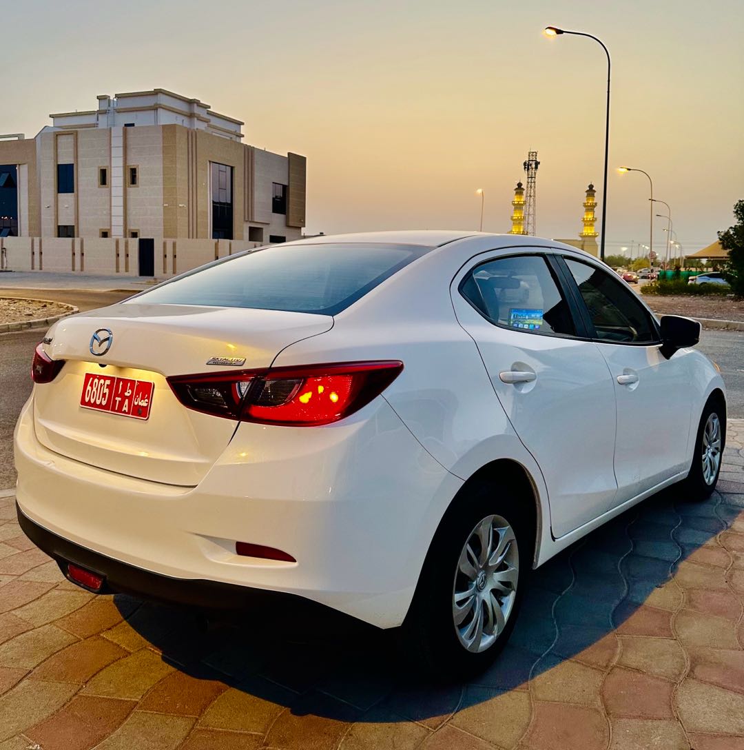 NISSAN SUNNY 2020