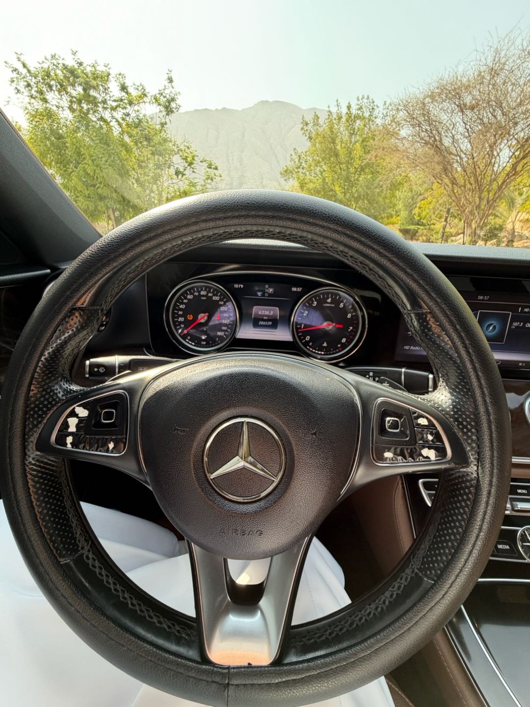 Car Image 2017 MERCEDES E Class 300