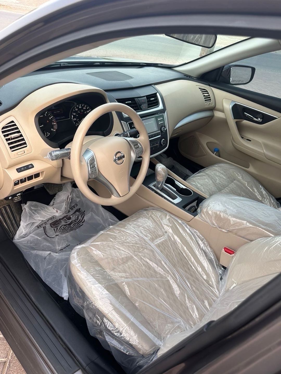 Car Image 2017 NISSAN ALTIMA S