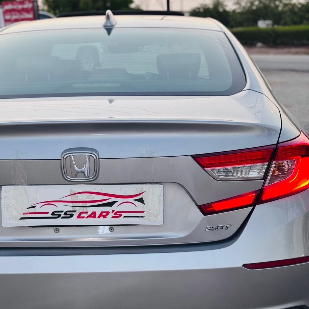 Car Image 2018 HONDA ACCORD EXL