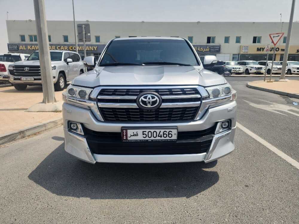 Car Image 2016 TOYOTA LAND CRUISER VX.R