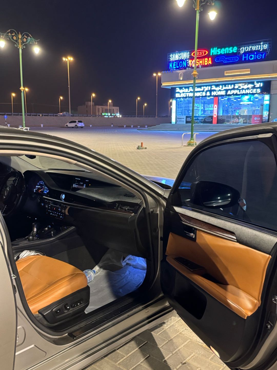 Car Image 2017 LEXUS ES 350