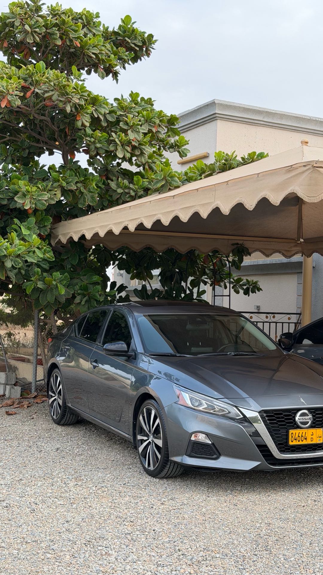Car Image 2020 NISSAN ALTIMA SR