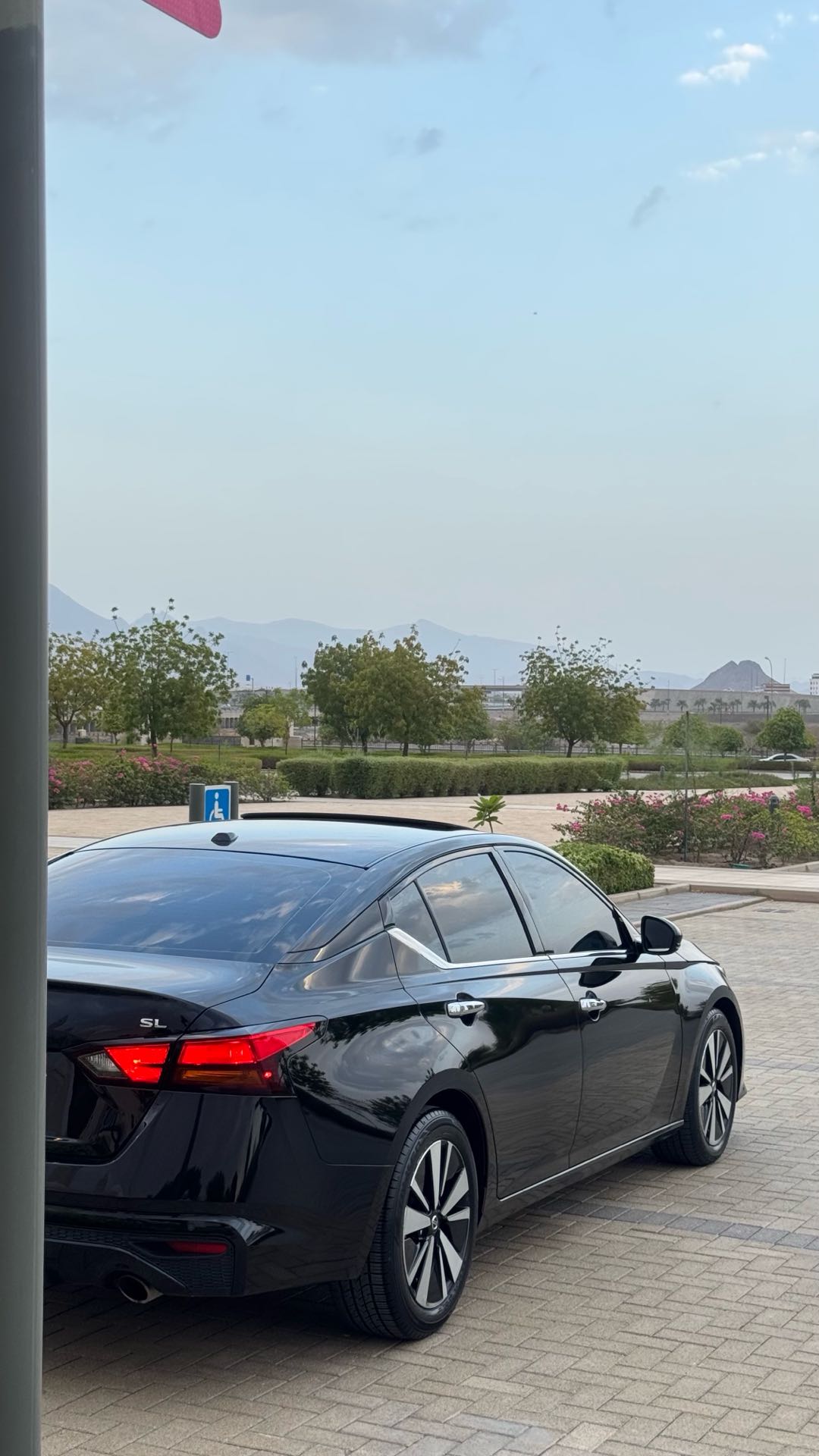 Car Image 2019 NISSAN ALTIMA SL