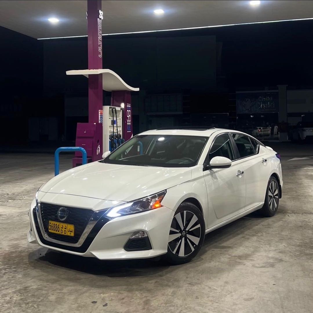 نيسان التيما SV 2022