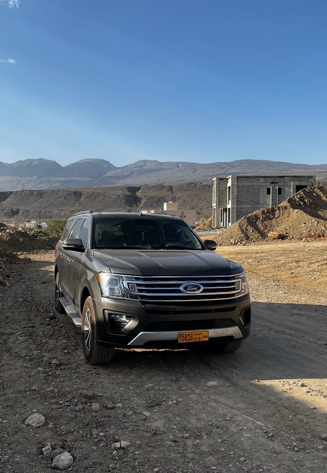 Car Image 2019 FORD EXPEDITION XLT