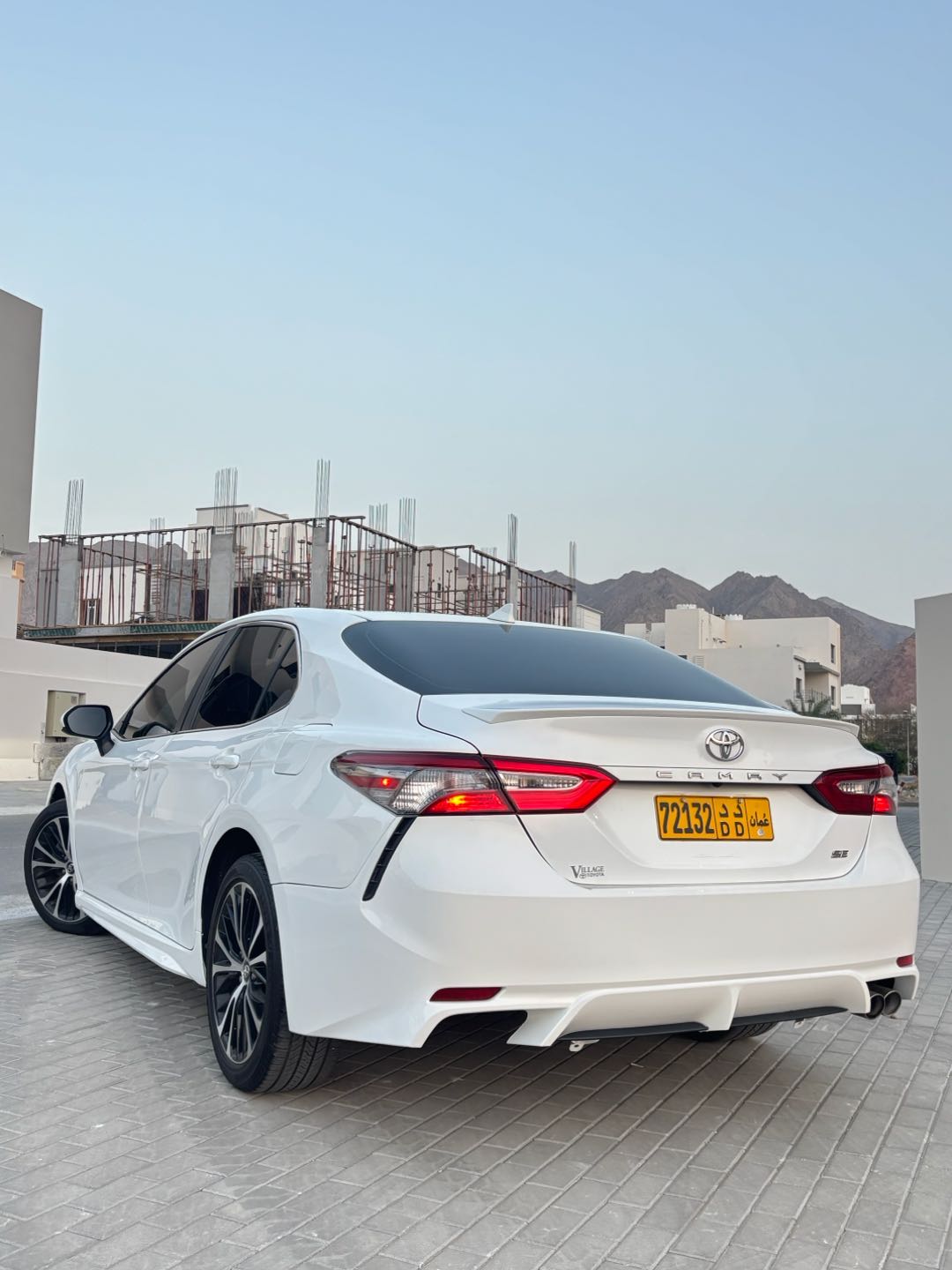 Car Image 2020 TOYOTA CAMRY SE