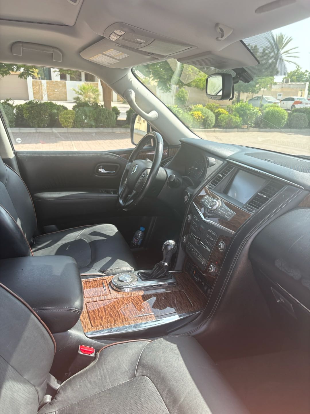 Car Image 2019 NISSAN ARMADA 