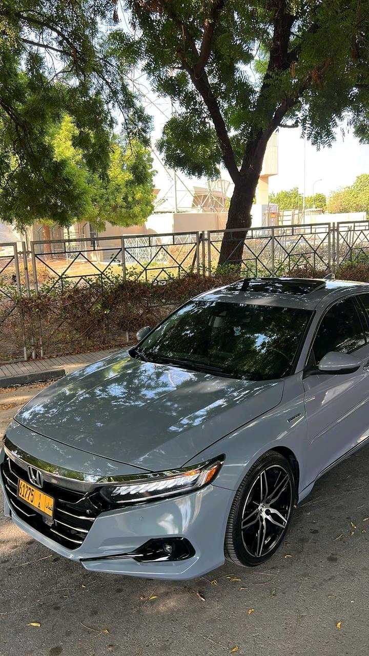Car Image 2022 HONDA ACCORD TOURING