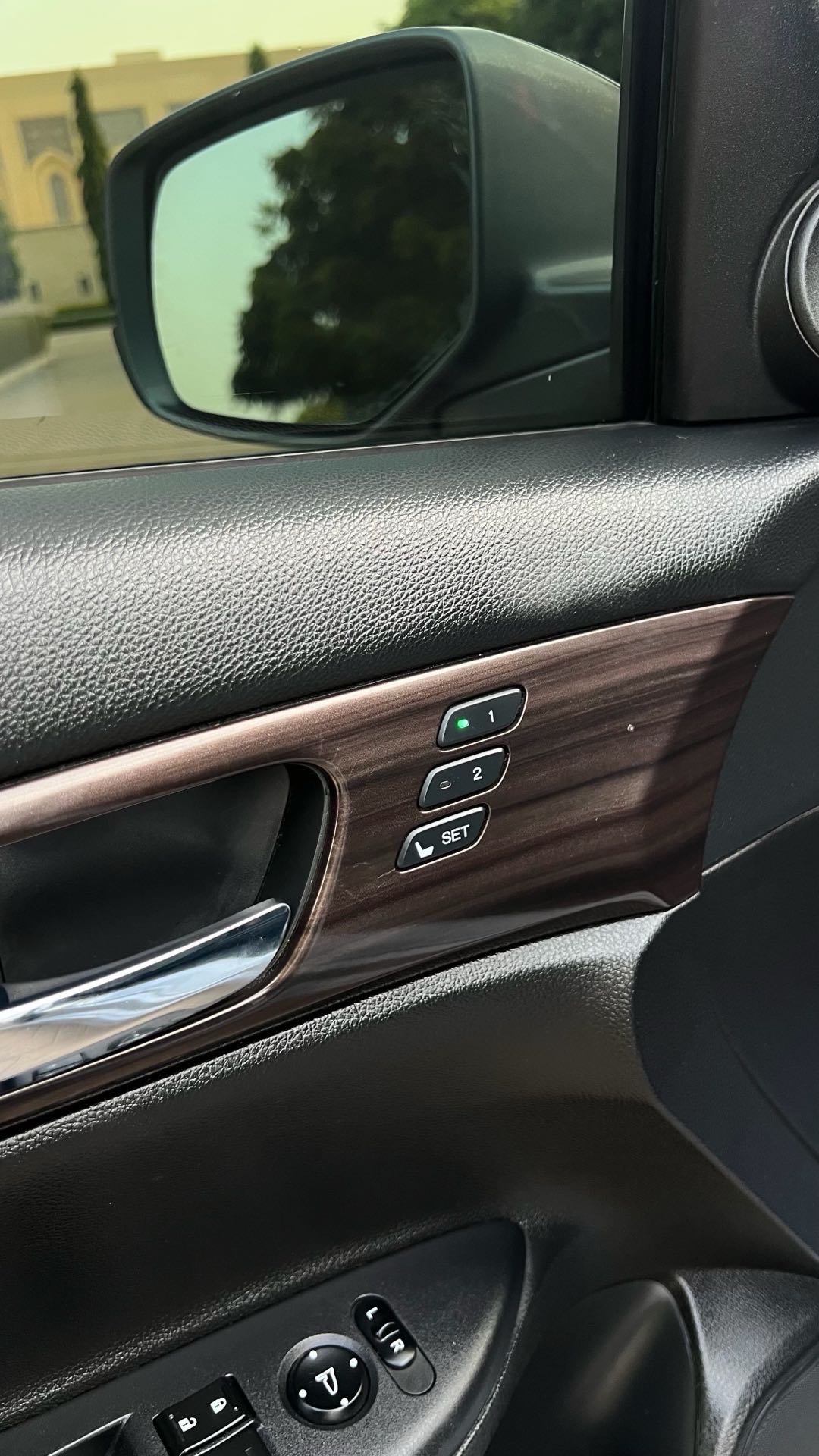 Car Image 2017 HONDA ACCORD TOURING