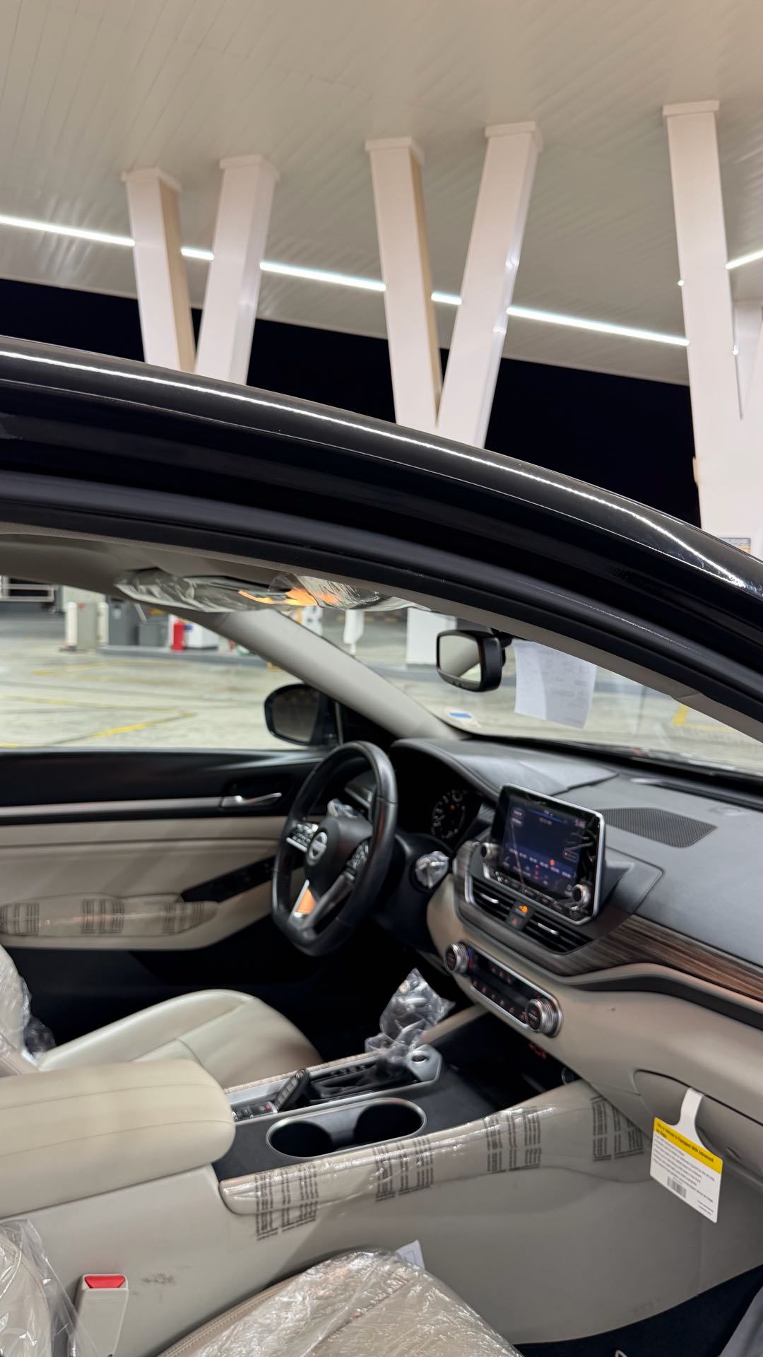 Car Image 2019 NISSAN ALTIMA SL