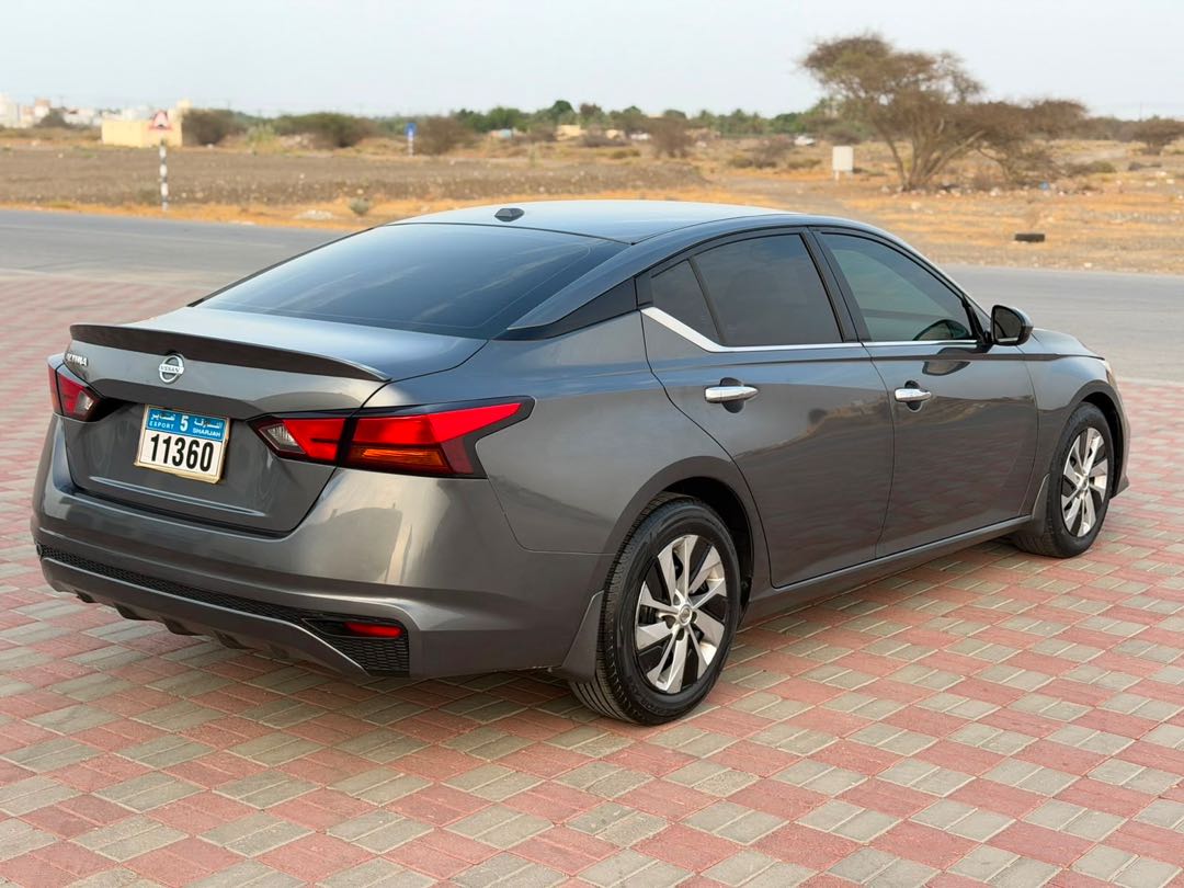 Car Image 2020 NISSAN ALTIMA S