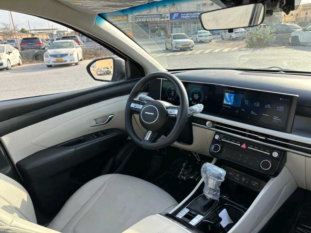 HYUNDAI TUCSON 2025