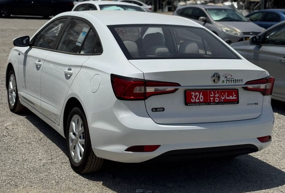 أم جي 5 2025