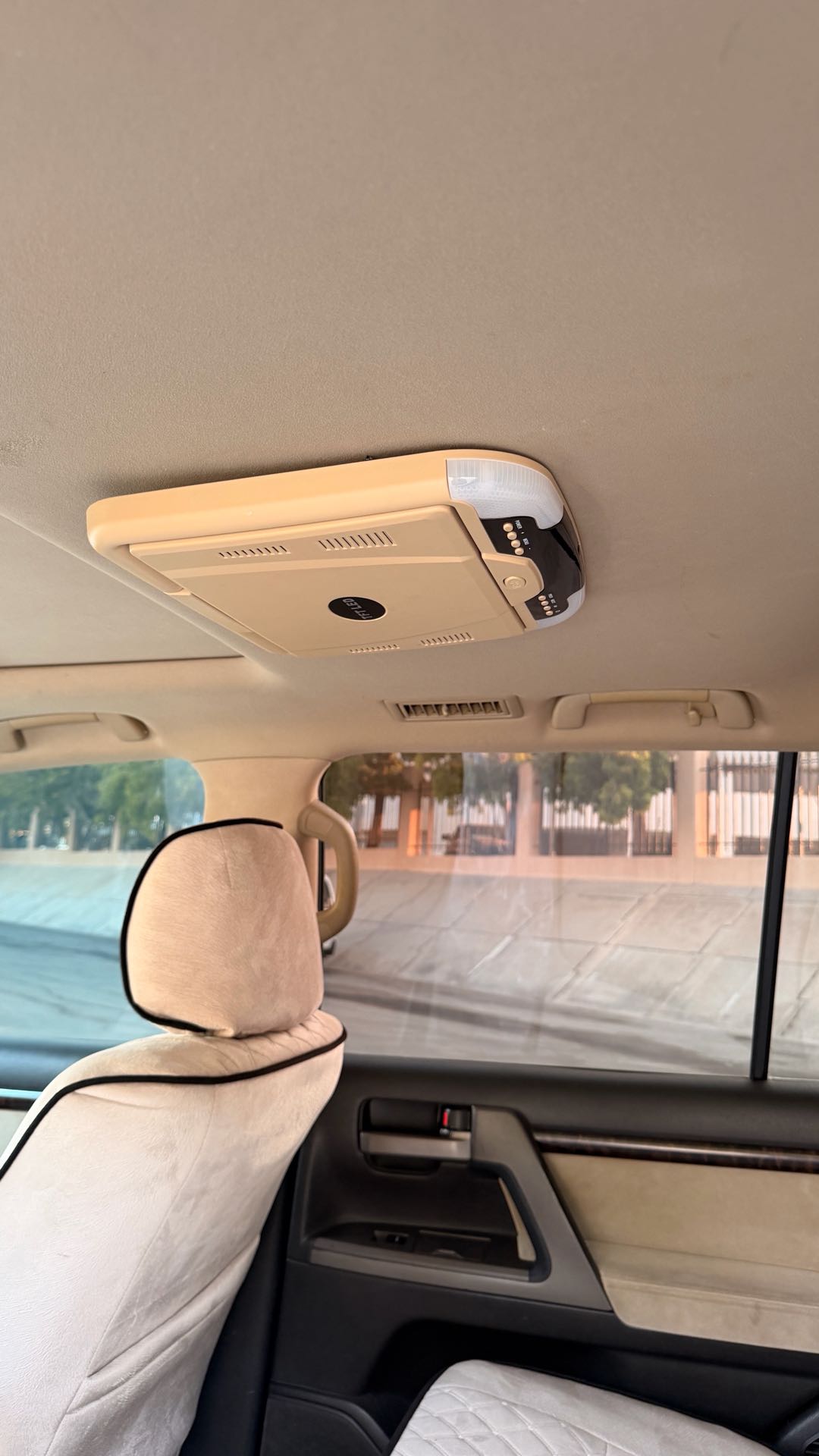 Car Image 2009 TOYOTA LAND CRUISER VX.R