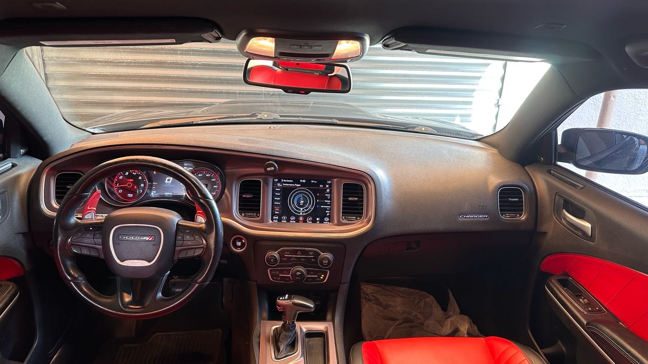 Car Image 2019 DODGE CHARGER GT